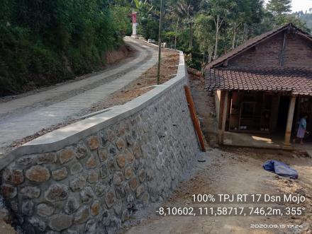 Pembangunan TPJ RT 17 Dusun Mojo